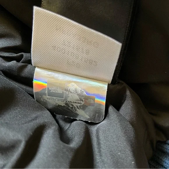 The North Face Men’s Gotham III Waterproof Jacket - Picture 10 of 10